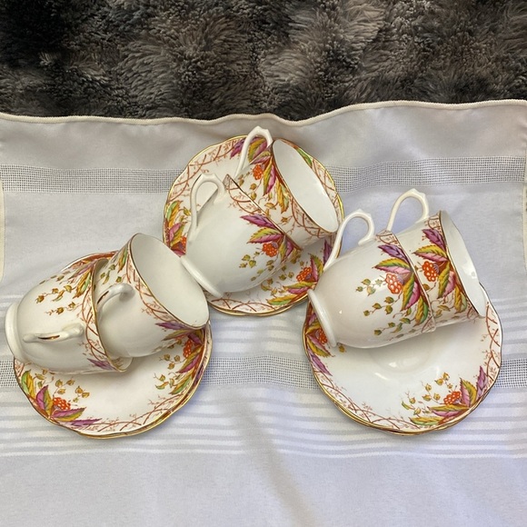 6 Royal Albert cups and saucers 1930 “Virginia”. RARE - Picture 11 of 16